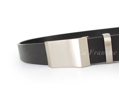 เข็มขัดหนัง, หนังวัวแท้, เข็มขัดหนังวัวแท้, เข็มขัดหนังแท้, belt, genuine leather belt, cow hide belt, belt with buckle